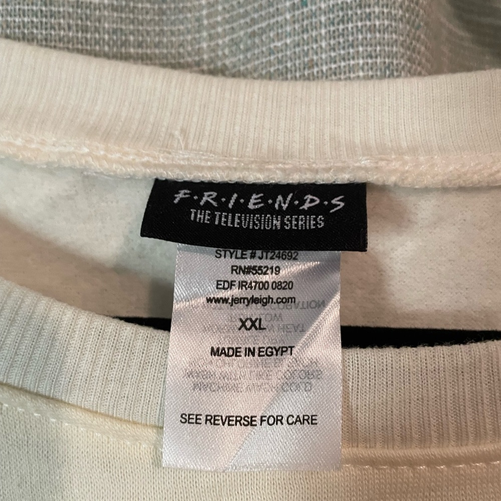 Friends sweatshirt - Picture 3 of 3